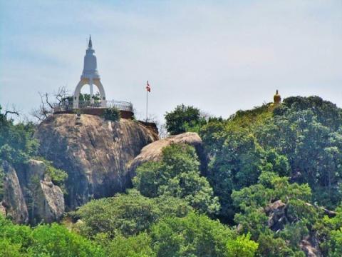 Ontdek het Betoverende Eiland Sri Lanka: Een Paradijs van Diversiteit en Geschiedenis