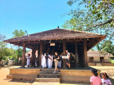 Gadaladeniya, Embekke Devale, and Lankatilaka Vihara