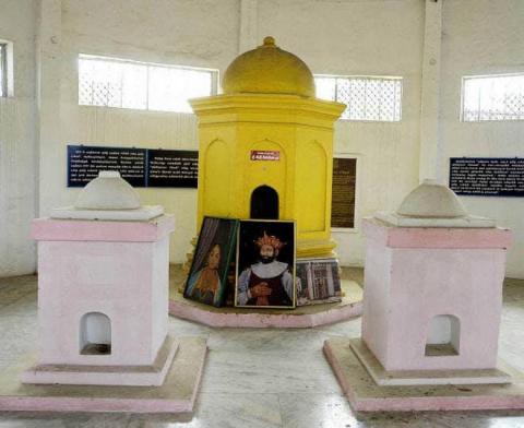 Tomb of Seethawaka Rajasinha: A Tribute to Sri Lanka’s Warrior King